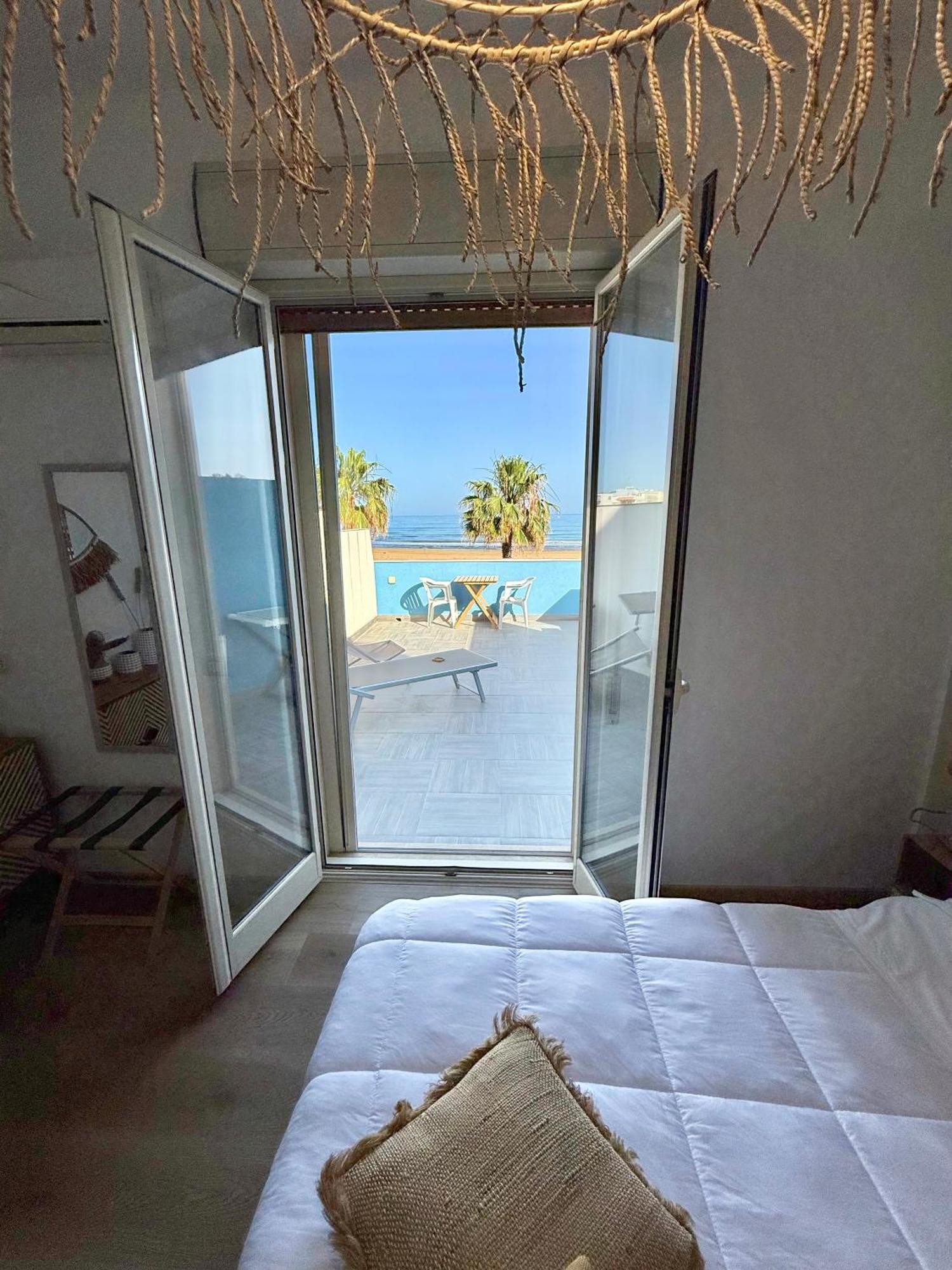 Bed and Breakfast Terrazze Sul Mare à Pozzallo Extérieur photo